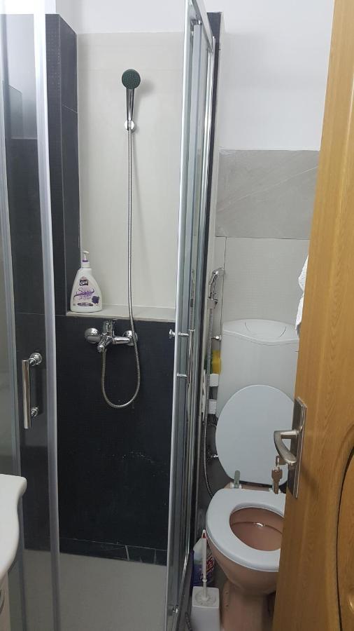 Lucky Apartment Pitesti Ngoại thất bức ảnh