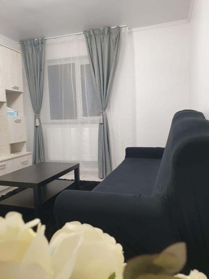 Lucky Apartment Pitesti Ngoại thất bức ảnh