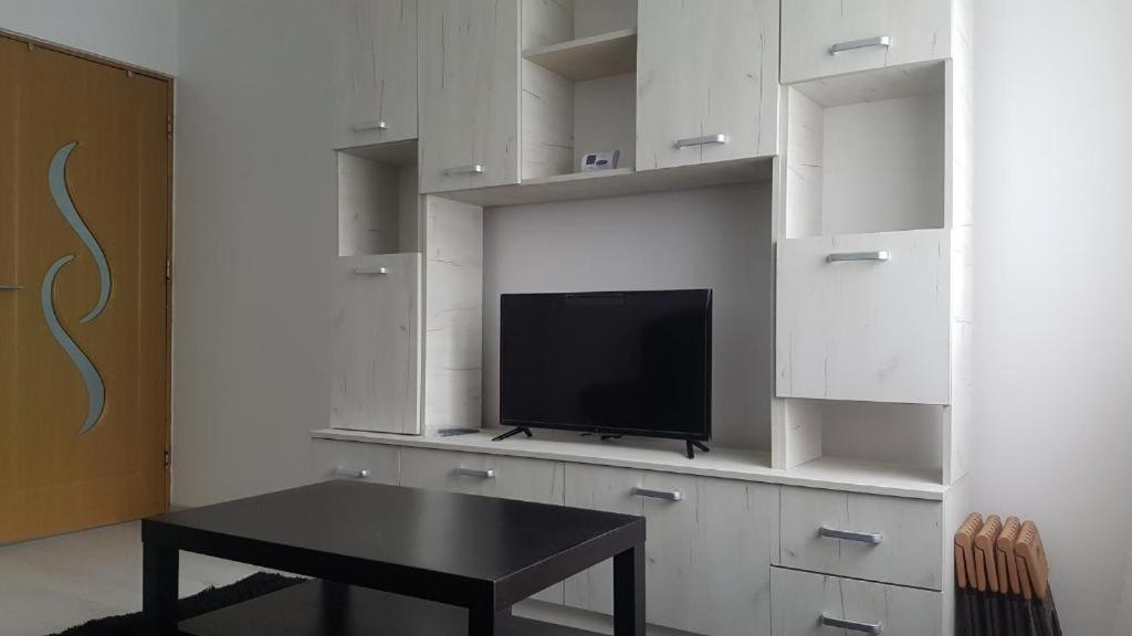 Lucky Apartment Pitesti Ngoại thất bức ảnh
